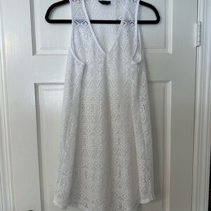 White Lace Sleeveless Dress